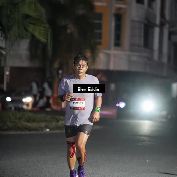 Runner Photo 7736074