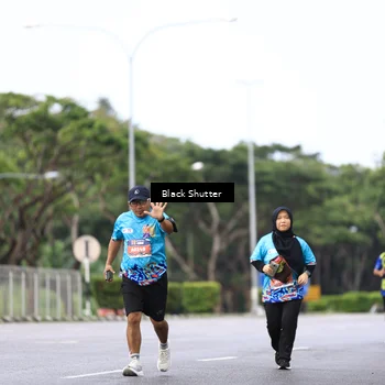 Runner Photo 7736084