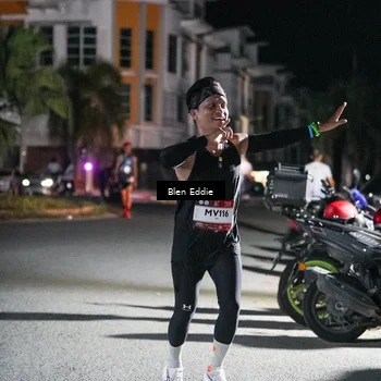 Runner Photo 7736088