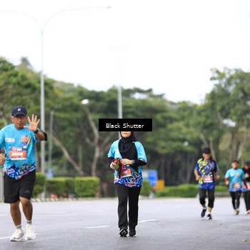 Runner Photo 7736089