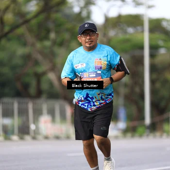 Runner Photo 7736110