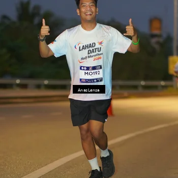Runner Photo 7736131