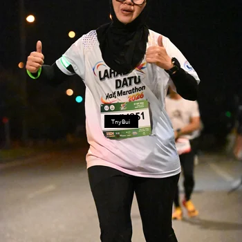 Runner Photo 7736140