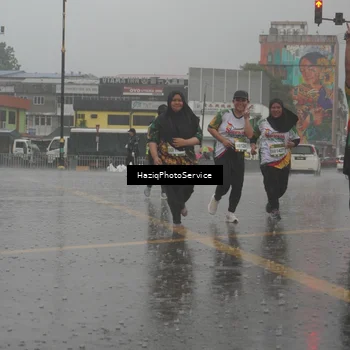 Runner Photo 7736141