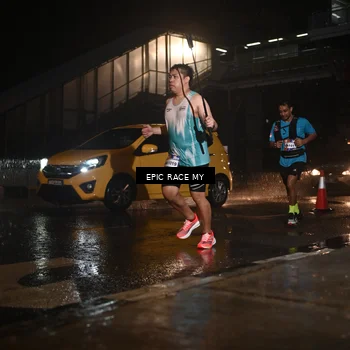 Runner Photo 7736143