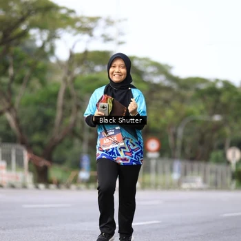 Runner Photo 7736157