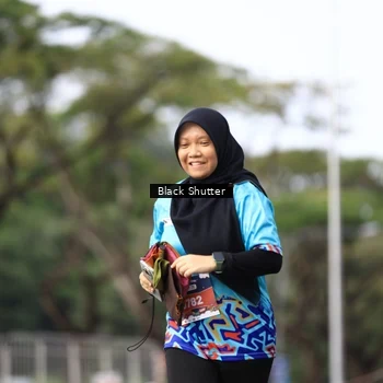 Runner Photo 7736163