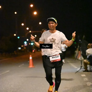 Runner Photo 7736165