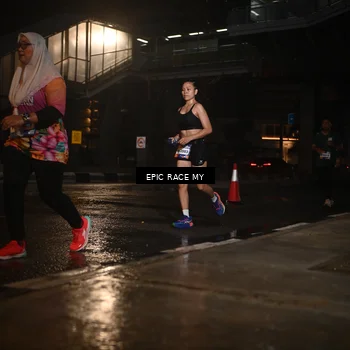 Runner Photo 7736182
