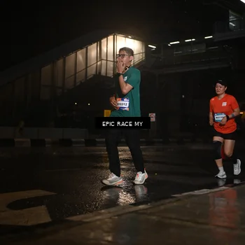 Runner Photo 7736196