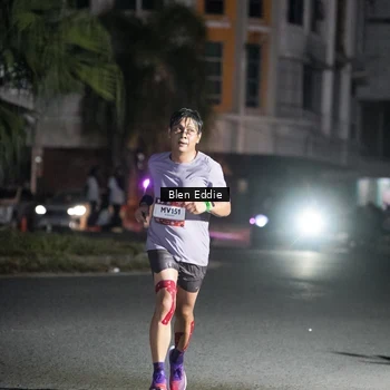 Runner Photo 7736198