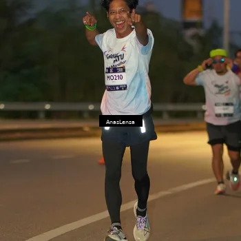 Runner Photo 7736213