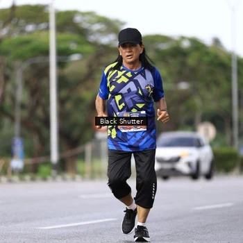 Runner Photo 7736223