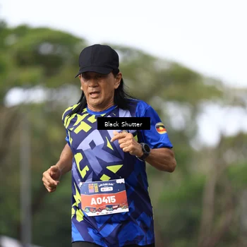 Runner Photo 7736240