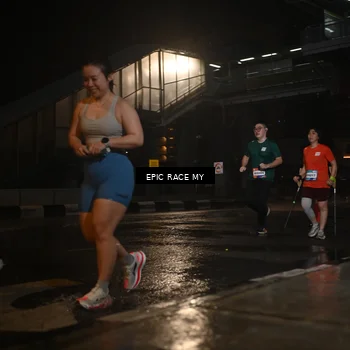 Runner Photo 7736270