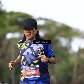 Runner Photo 7736277