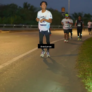 Runner Photo 7736282