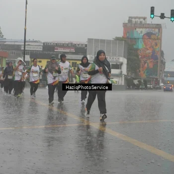 Runner Photo 7736284