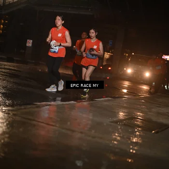 Runner Photo 7736296