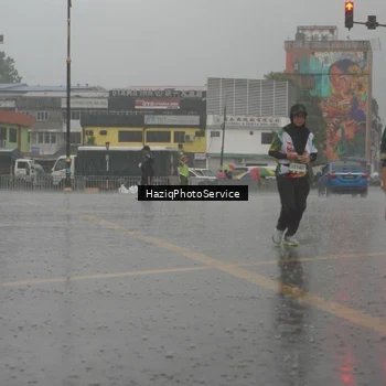 Runner Photo 7736317