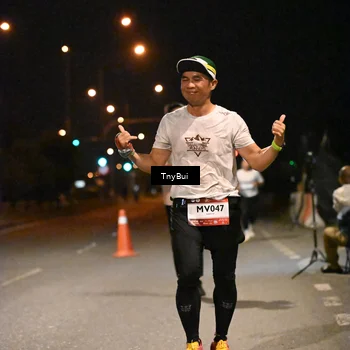 Runner Photo 7736323