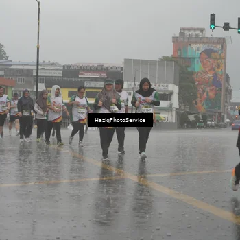 Runner Photo 7736327