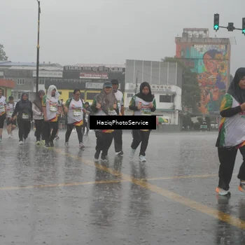 Runner Photo 7736339