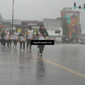 Runner Photo 7736343