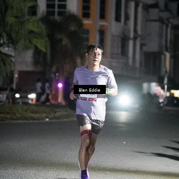 Runner Photo 7736346