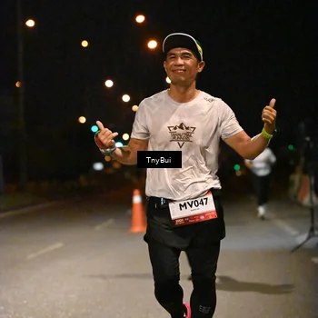 Runner Photo 7736354
