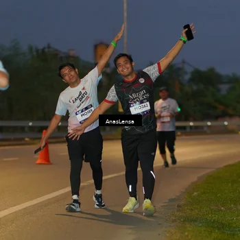Runner Photo 7736367