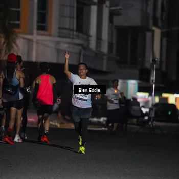 Runner Photo 7736368