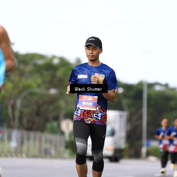 Runner Photo 7736379