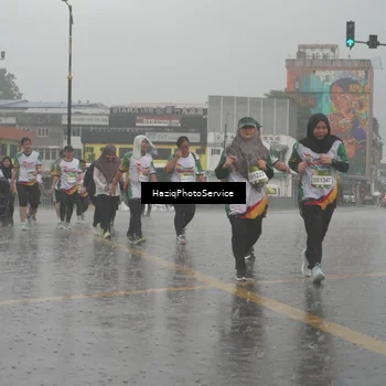 Runner Photo 7736383