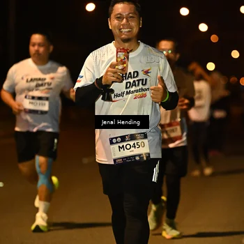 Runner Photo 7736389