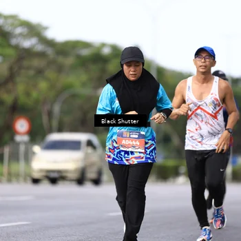 Runner Photo 7736391