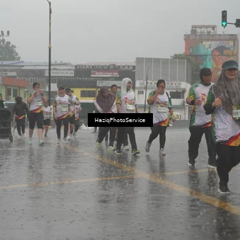 Runner Photo 7736403