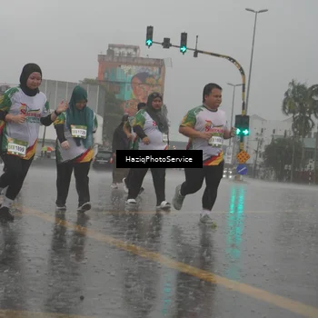 Runner Photo 7736446