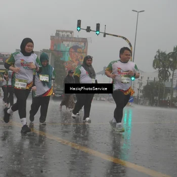 Runner Photo 7736454