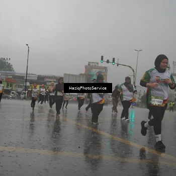 Runner Photo 7736460