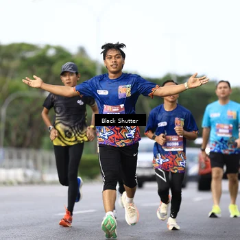 Runner Photo 7736466