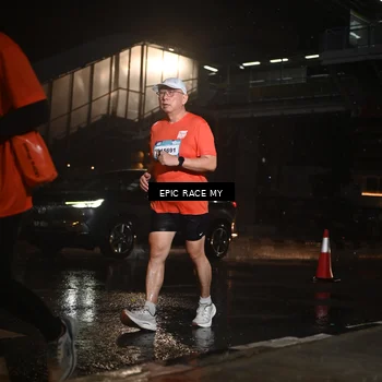 Runner Photo 7736483