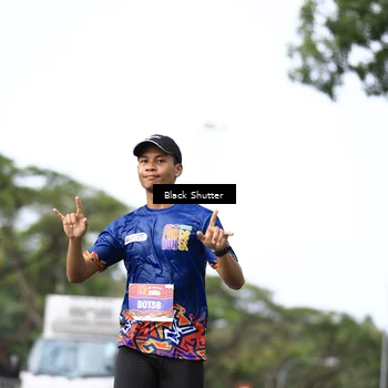 Runner Photo 7736488