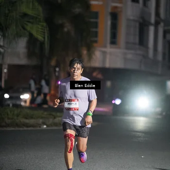 Runner Photo 7736496