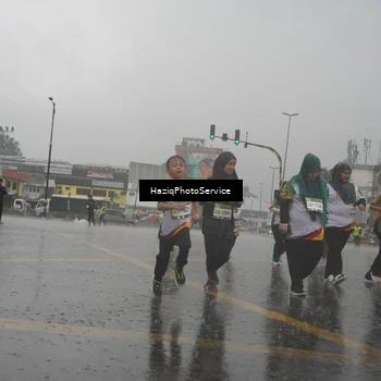 Runner Photo 7736500