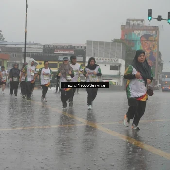 Runner Photo 7736513