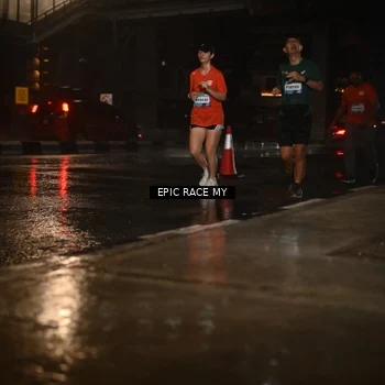 Runner Photo 7736518