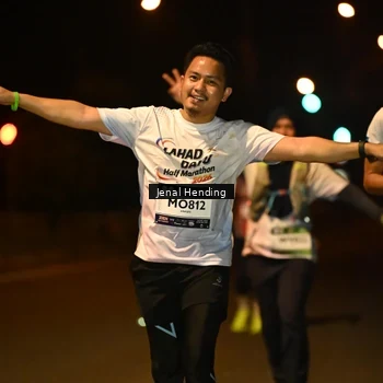 Runner Photo 7736522