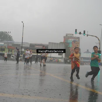 Runner Photo 7736533