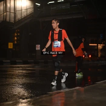 Runner Photo 7736568